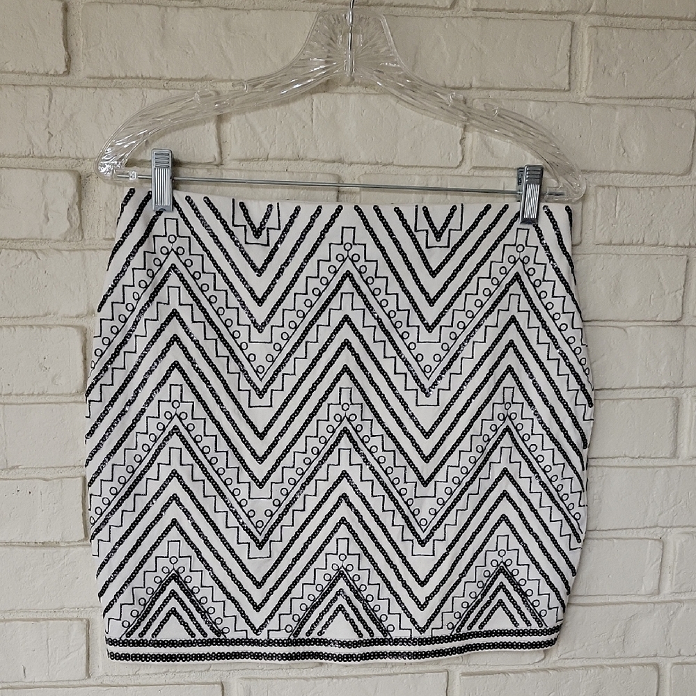 Express Black and White Geometric Pencil Skirt